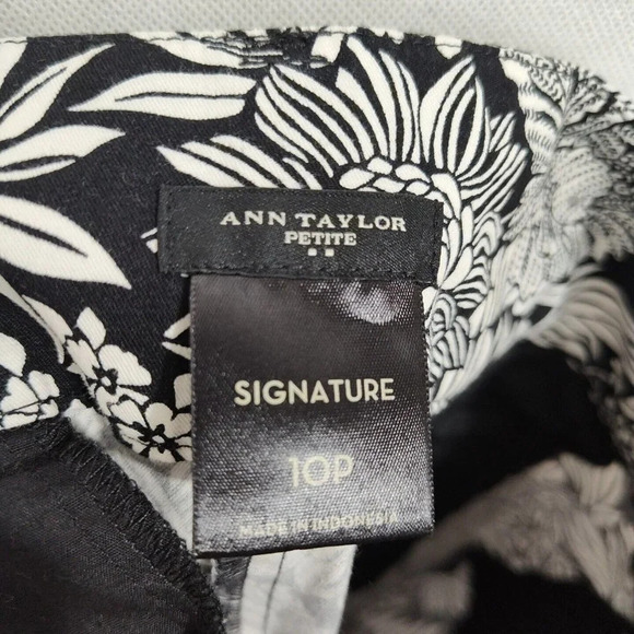 Ann Taylor Cropped Pants Capri Women Petite Size 10P Black White Straight Leg - Picture 5 of 6